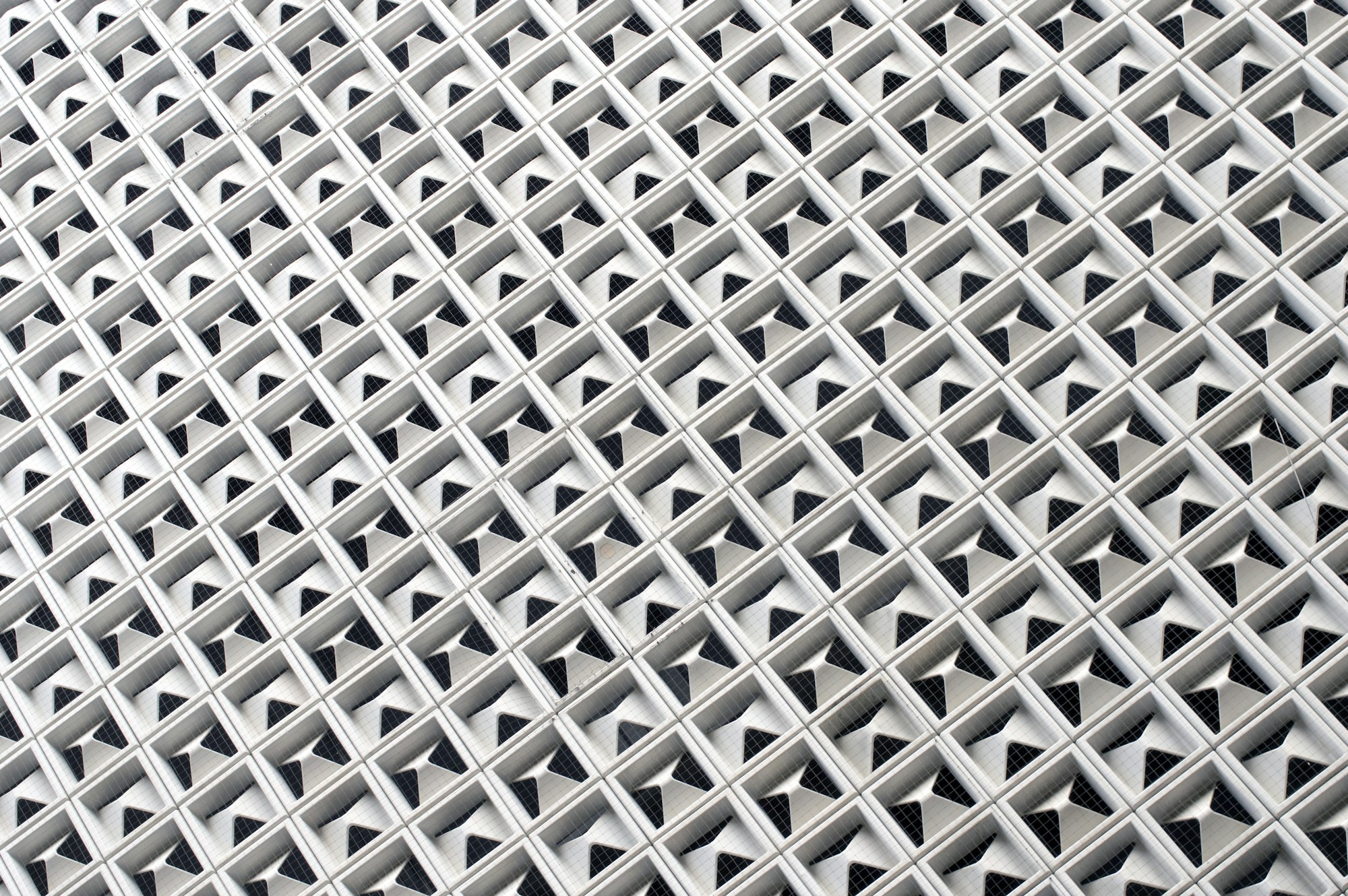 Vented garage floor tiles — pack of 25
